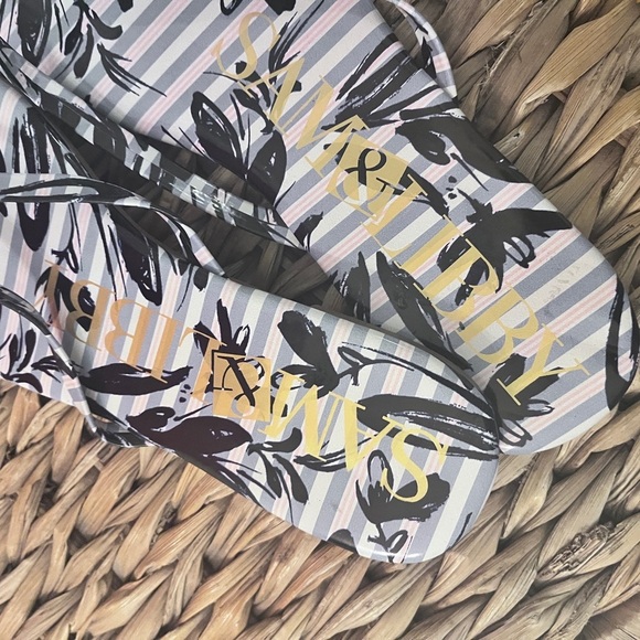 Sam and Libby Summer Fip Flops size 11 - Picture 5 of 7